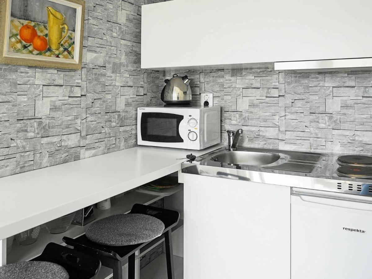2 Person Holiday Home In R Nn Ng Rönnäng Екстериор снимка