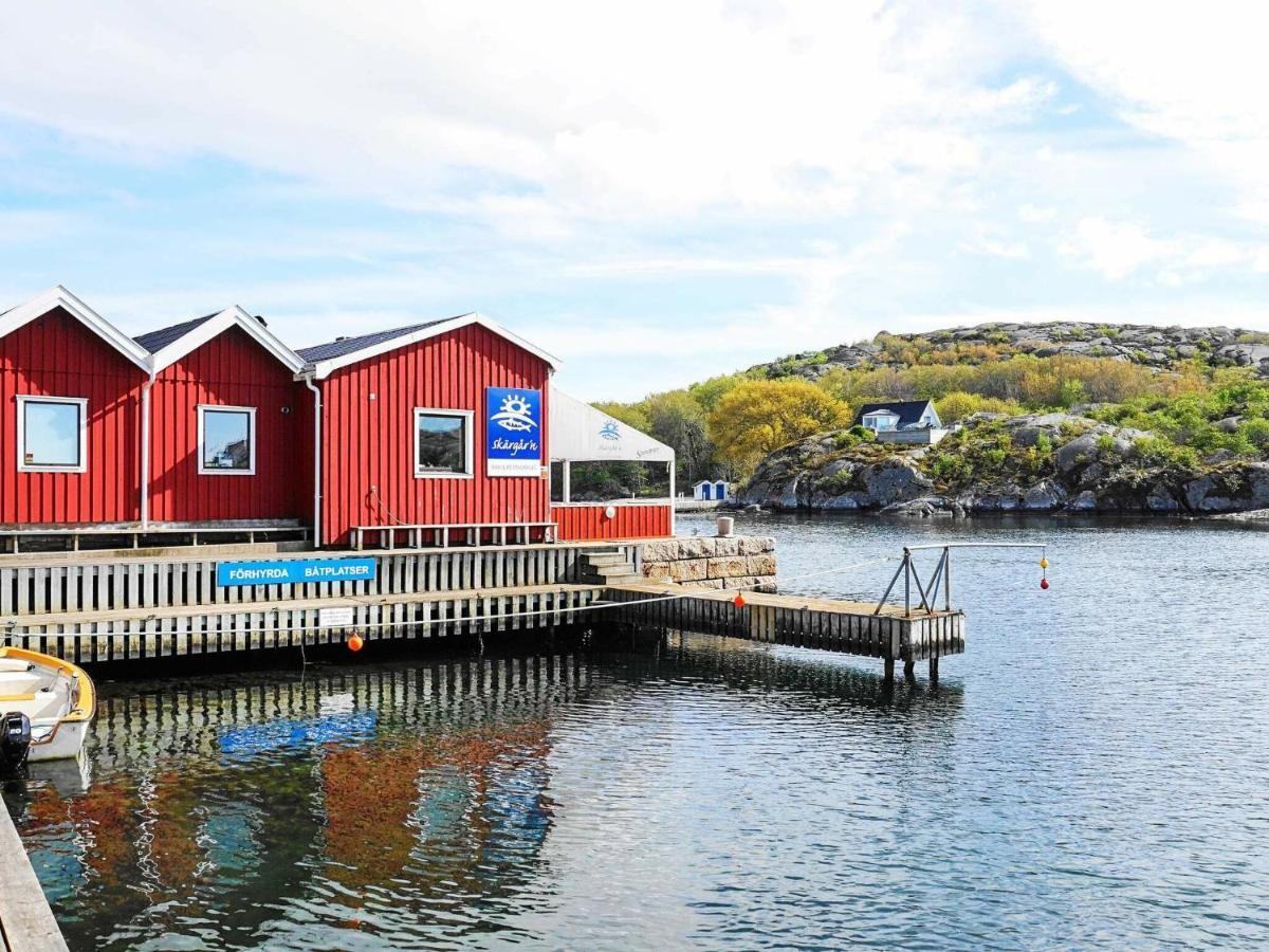 2 Person Holiday Home In R Nn Ng Rönnäng Екстериор снимка